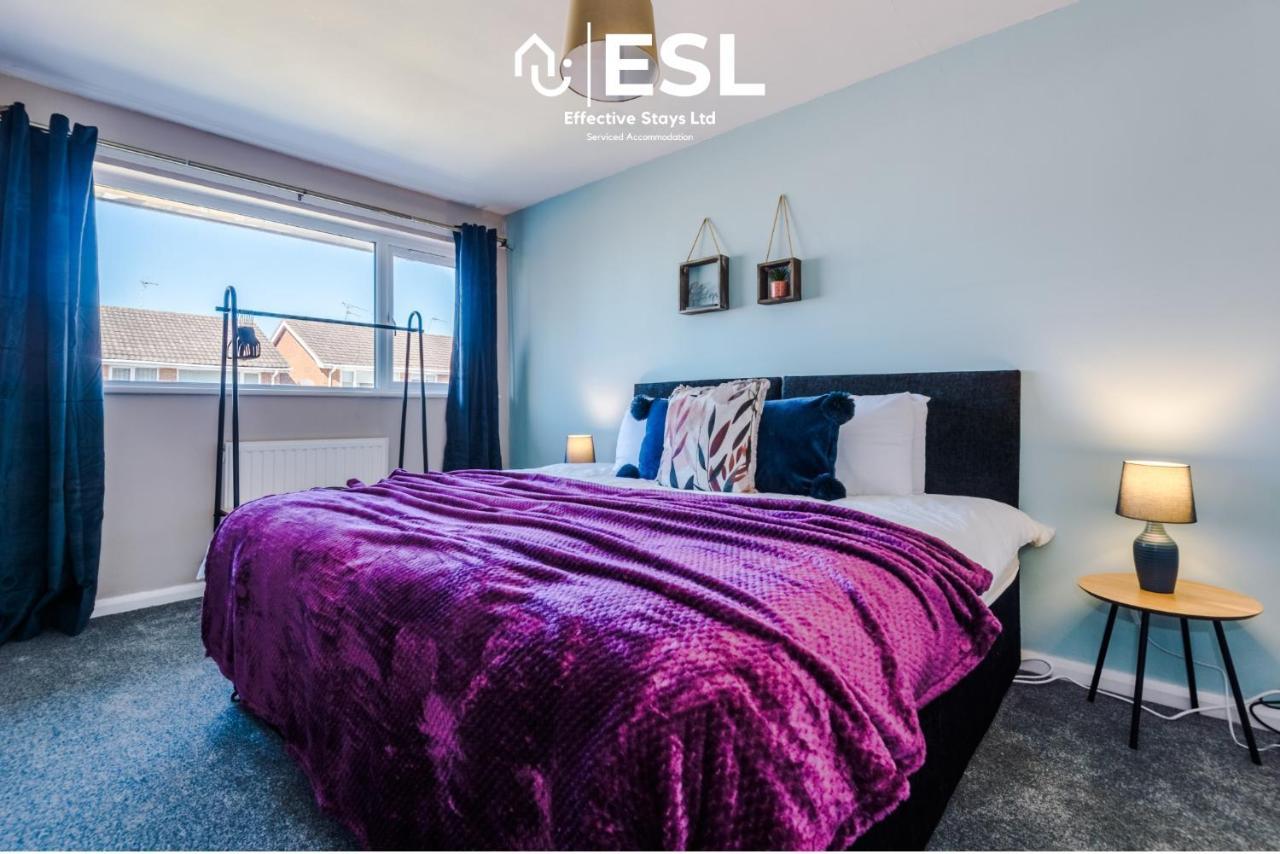 3 Bedroom House With Garden And Driveway Parking - Less Than 10 Mins From Chester City Centre Εξωτερικό φωτογραφία