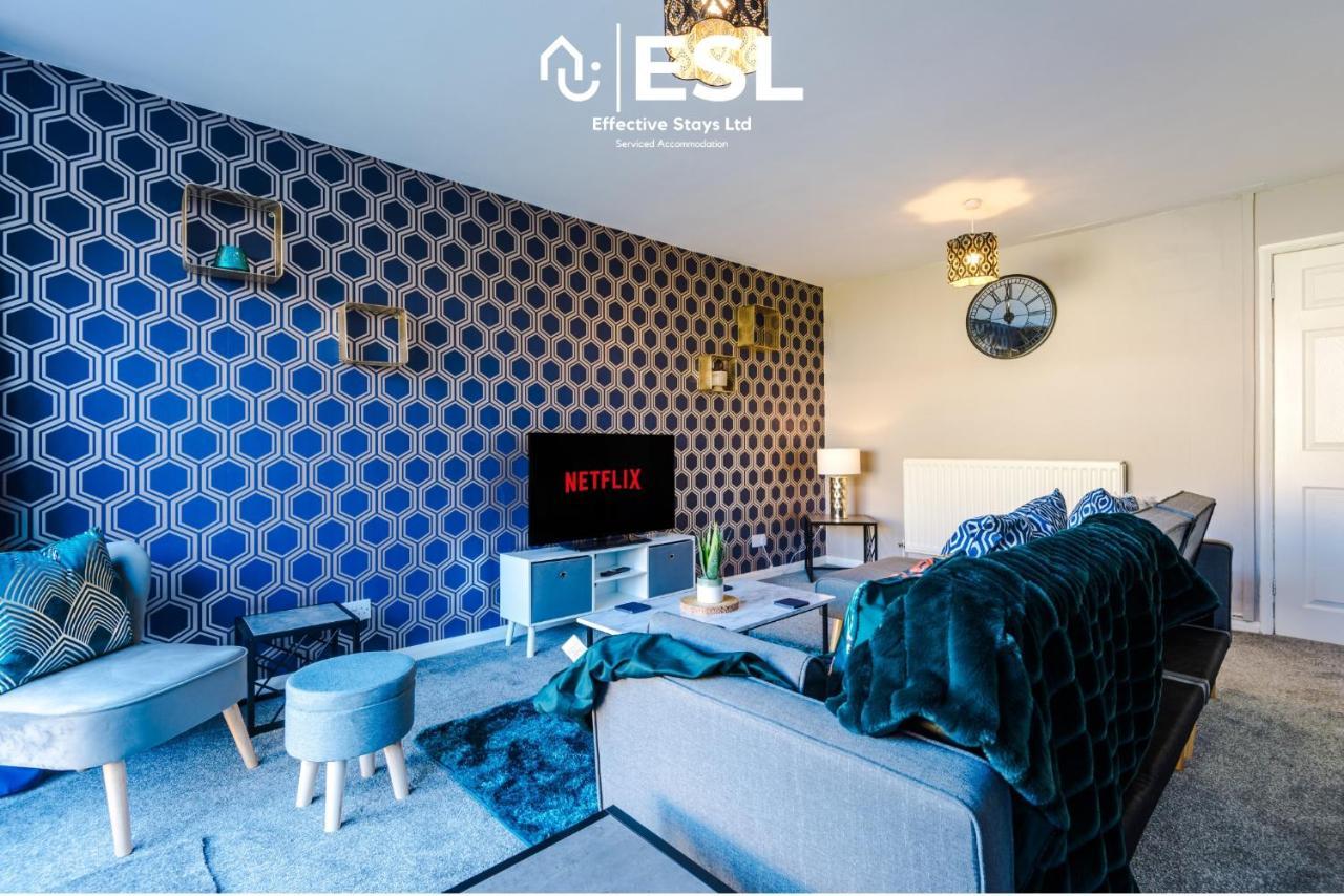 3 Bedroom House With Garden And Driveway Parking - Less Than 10 Mins From Chester City Centre Εξωτερικό φωτογραφία